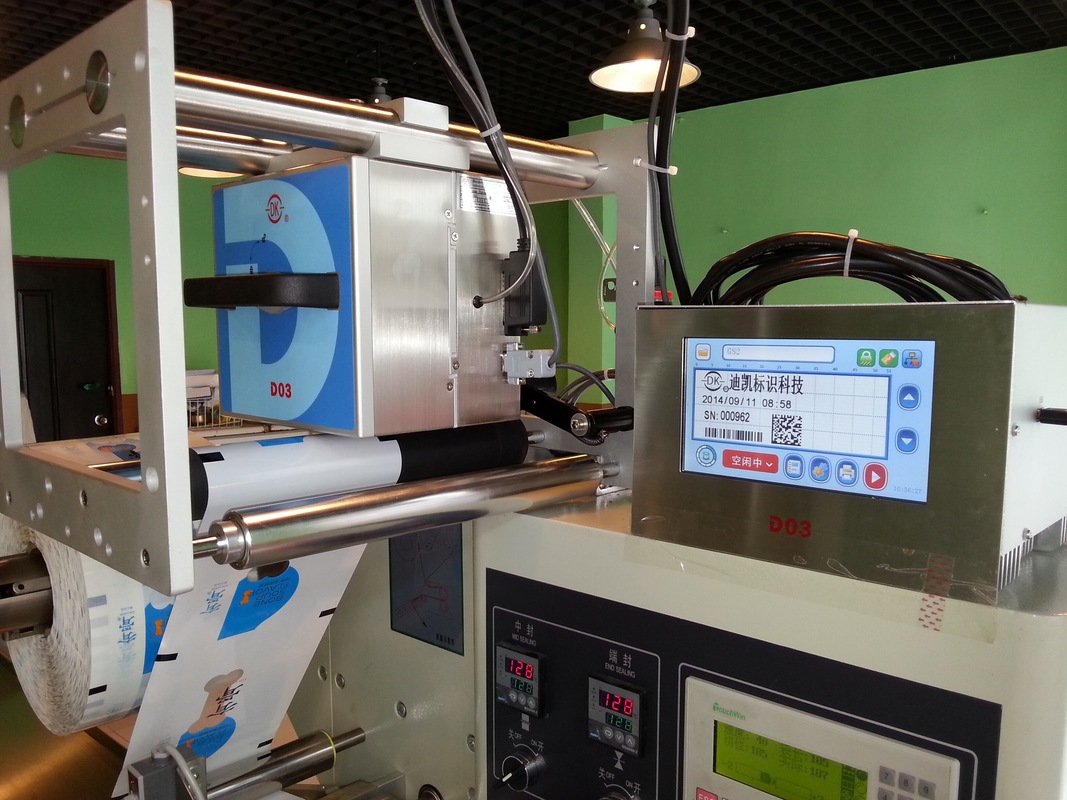 Θερμικός εκτυπωτής μεταφοράς DIKAI D03S με κεφαλή εκτύπωσης 32mm για εκτύπωση QR Code και Barcode σε εργοστάσια